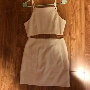 James Square Neck Mini Set in Ivory
by the way.